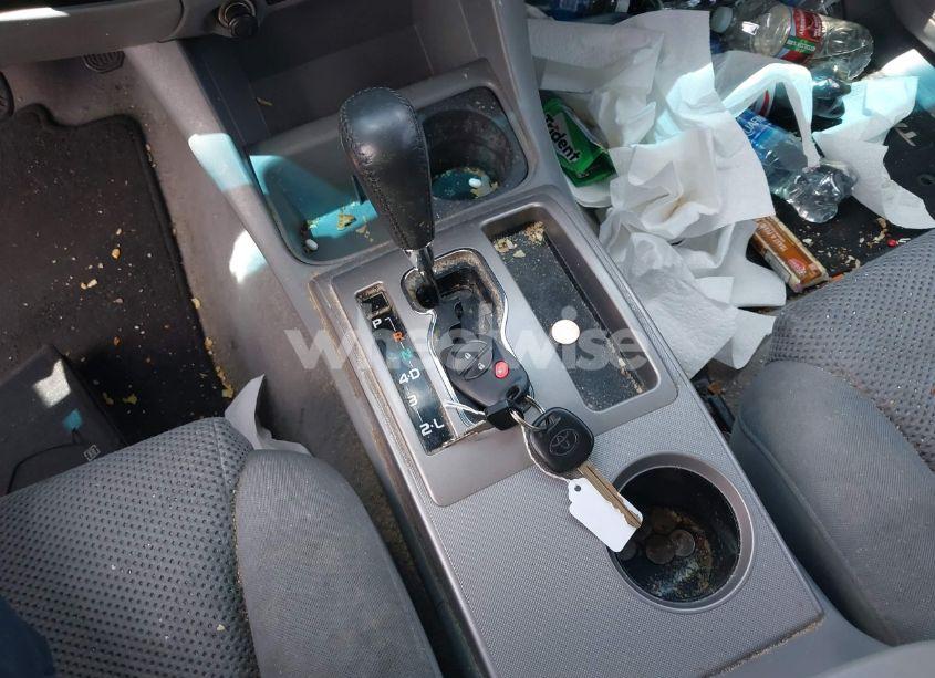 Photo 11 of 2011 Toyota Tacoma BASE V6 (VIN 3TMLU4EN5BM075967)