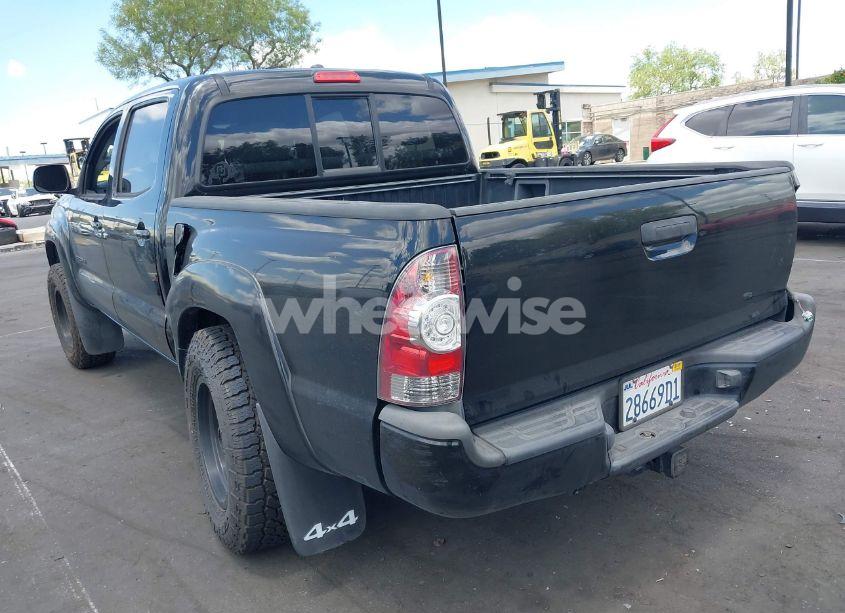 Photo 3 of 2011 Toyota Tacoma BASE V6 (VIN 3TMLU4EN5BM075967)