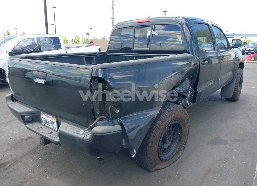 Photo 4 of 2011 Toyota Tacoma BASE V6 (VIN 3TMLU4EN5BM075967)