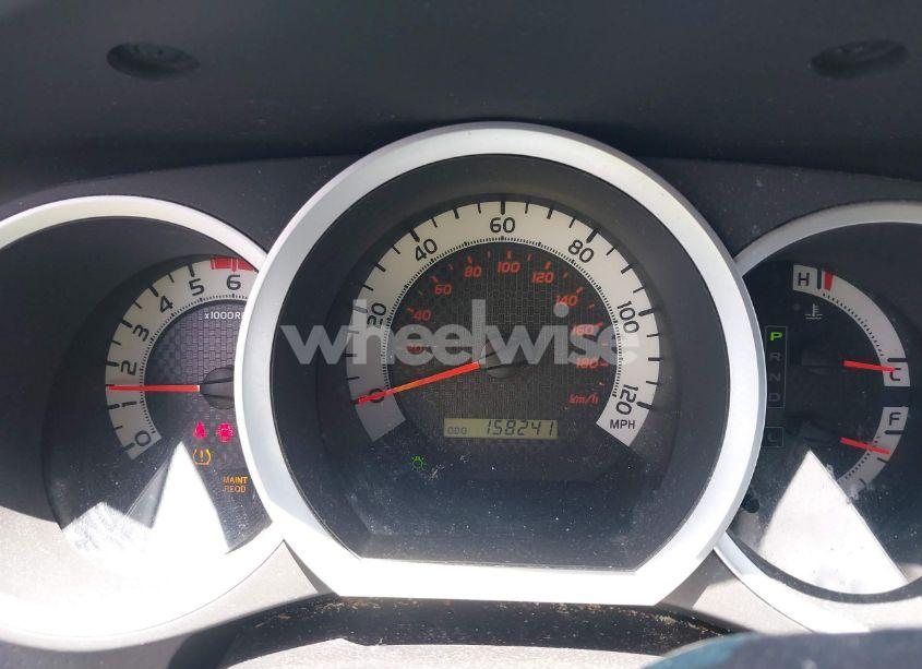Photo 7 of 2011 Toyota Tacoma BASE V6 (VIN 3TMLU4EN5BM075967)