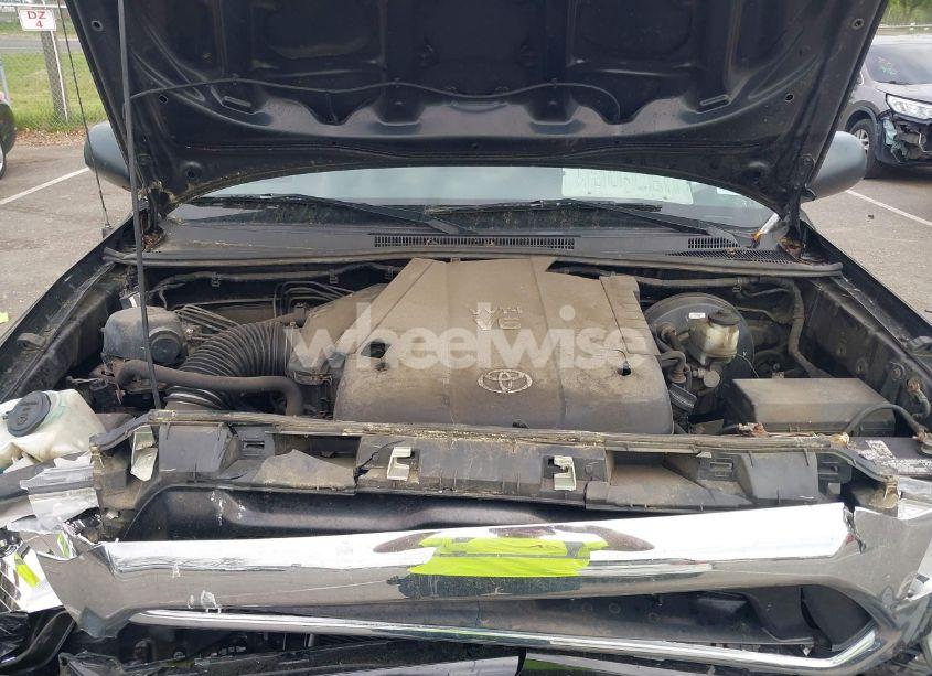 Photo 10 of 2013 Toyota Tacoma BASE V6 (VIN 3TMLU4EN5DM107819)