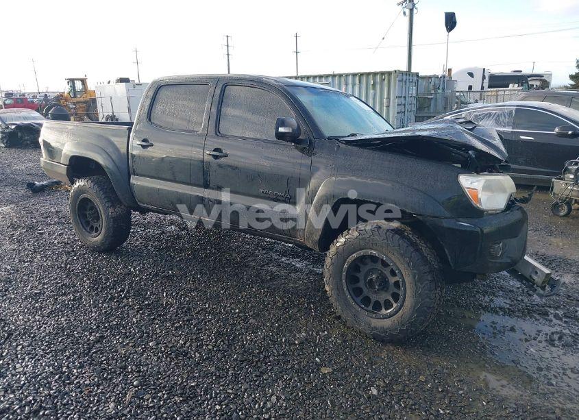 2013 Toyota Tacoma DOUBLE CAB (VIN 3TMLU4EN5DM121607) main photo