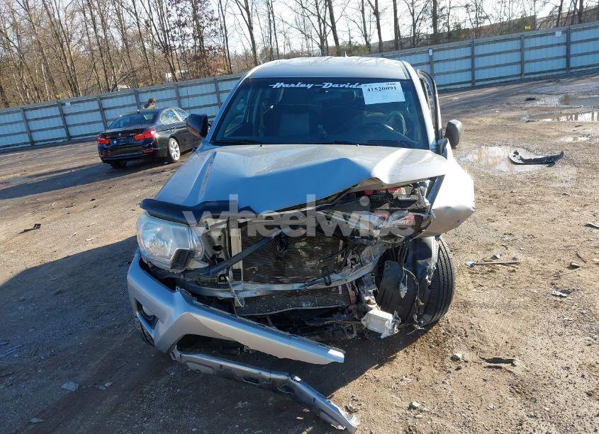 Photo 12 of 2014 Toyota Tacoma DOUBLE CAB (VIN 3TMLU4EN5EM135783)