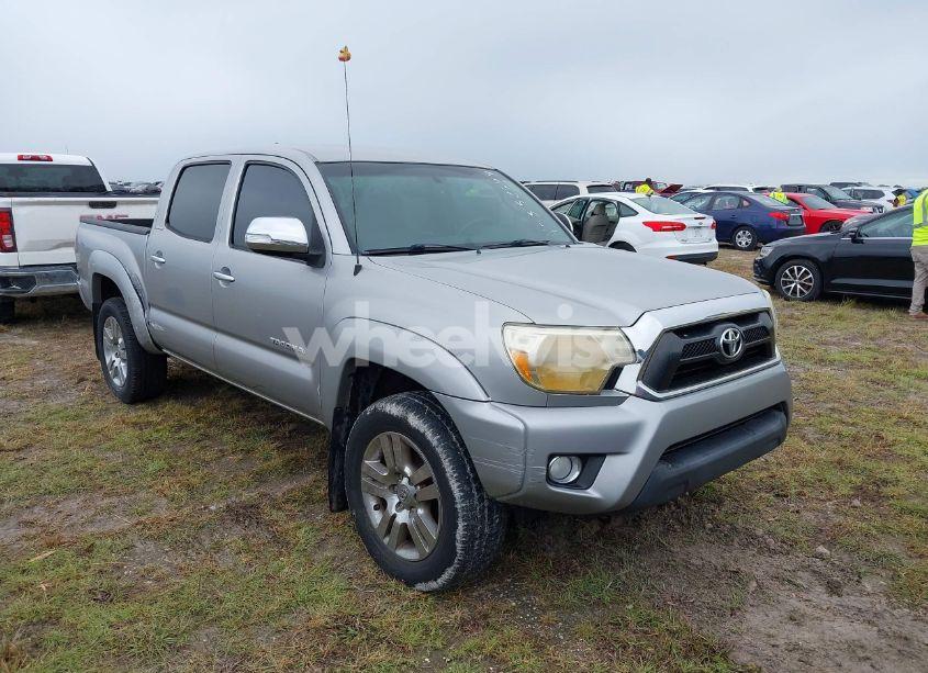 2014 Toyota Tacoma BASE V6 (VIN 3TMLU4EN5EM143687) main photo