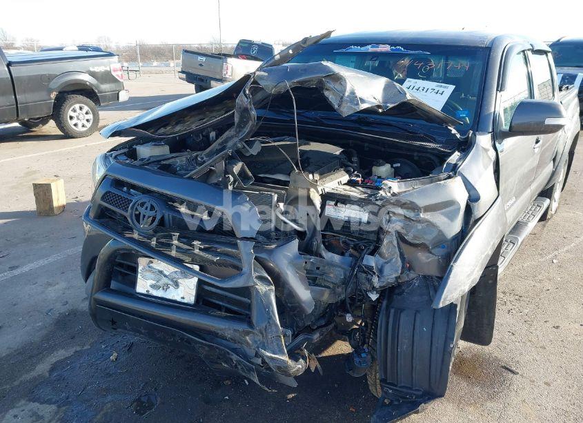 Photo 6 of 2015 Toyota Tacoma DOUBLE CAB/TRD PRO (VIN 3TMLU4EN5FM175671)