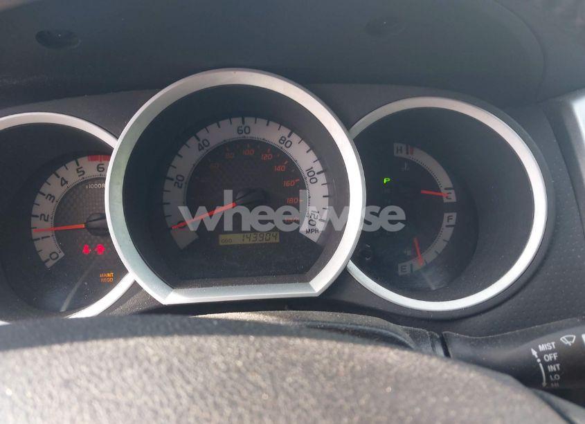 Photo 7 of 2015 Toyota Tacoma BASE V6 (VIN 3TMLU4EN5FM188601)