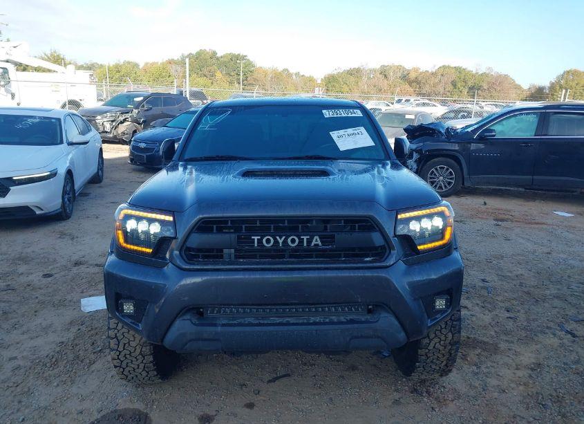 Photo 12 of 2015 Toyota Tacoma DOUBLE CAB/TRD PRO (VIN 3TMLU4EN5FM190624)