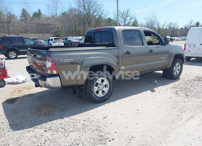 Photo 4 of 2011 Toyota Tacoma BASE V6 (VIN 3TMLU4EN6BM072012)