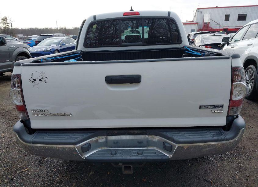 Photo 17 of 2012 Toyota Tacoma DOUBLE CAB (VIN 3TMLU4EN6CM095937)