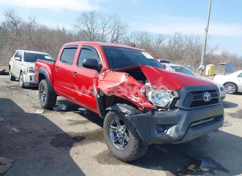 2014 Toyota Tacoma BASE V6 (VIN 3TMLU4EN6EM156920) main photo