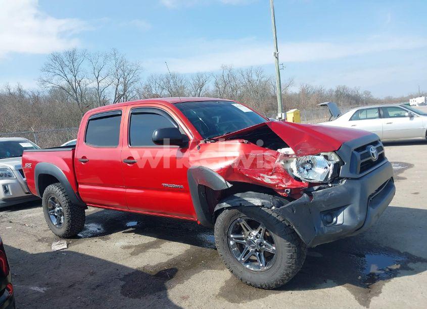 Photo 13 of 2014 Toyota Tacoma BASE V6 (VIN 3TMLU4EN6EM156920)