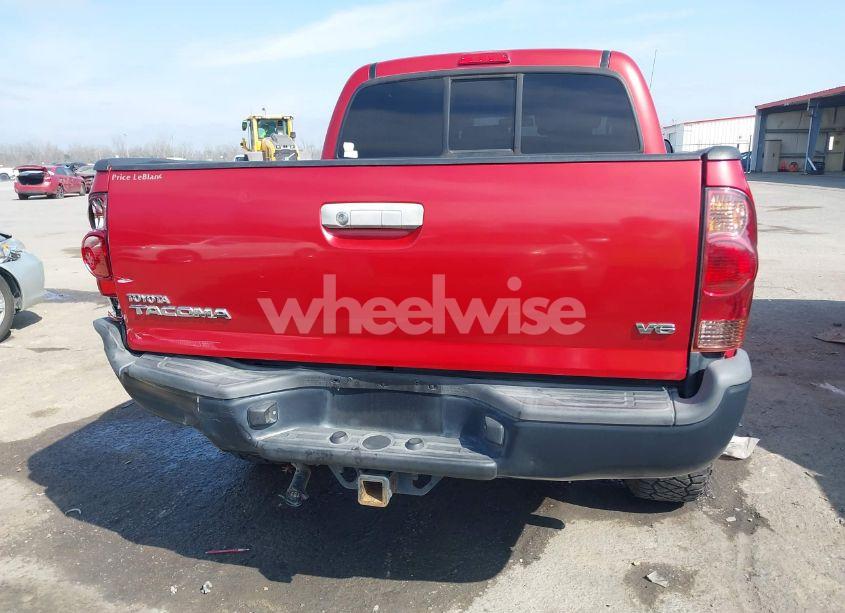Photo 16 of 2014 Toyota Tacoma BASE V6 (VIN 3TMLU4EN6EM156920)