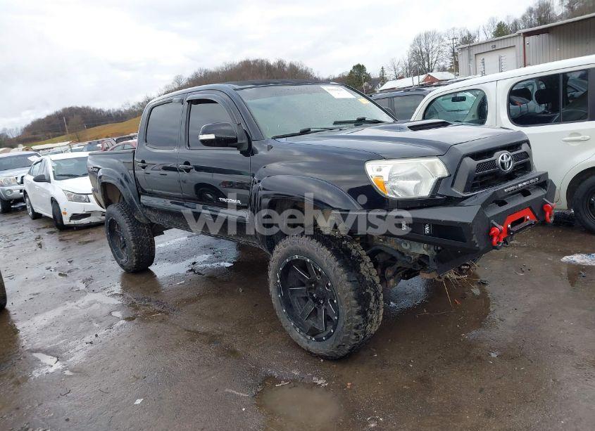 2015 Toyota Tacoma DOUBLE CAB/TRD PRO (VIN 3TMLU4EN6FM178675) main photo