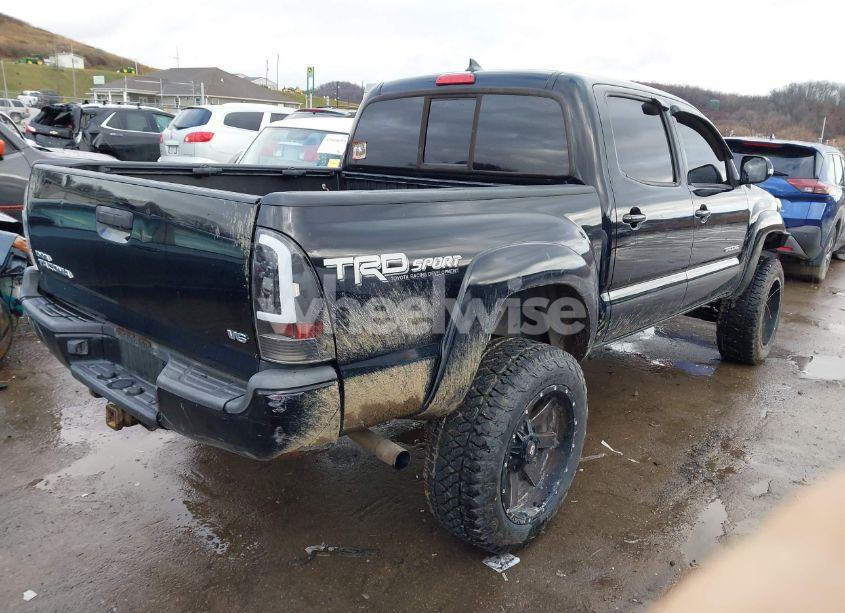 Photo 4 of 2015 Toyota Tacoma DOUBLE CAB/TRD PRO (VIN 3TMLU4EN6FM178675)
