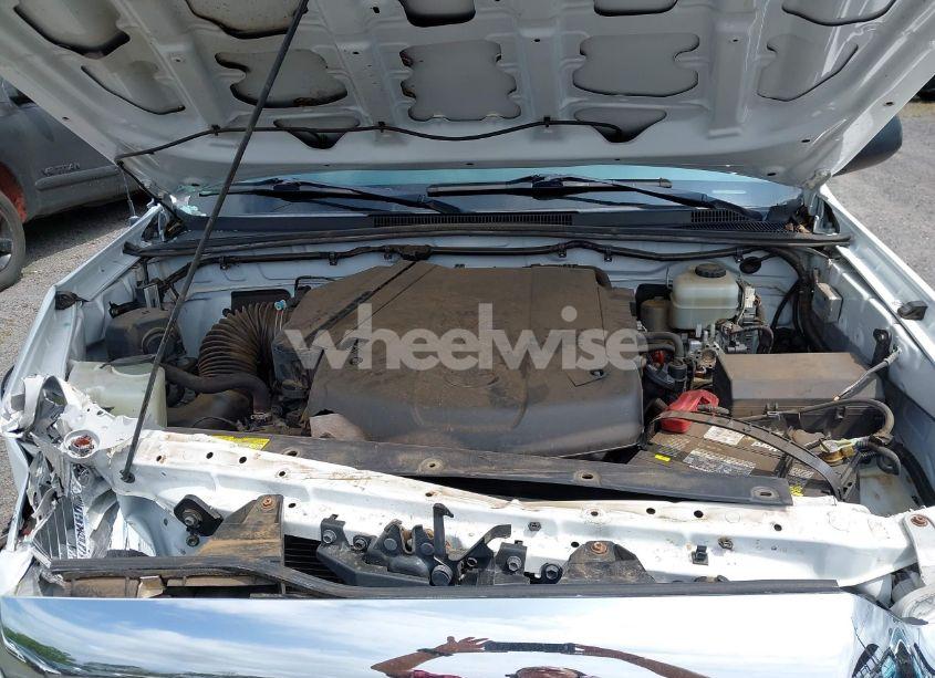 Photo 10 of 2015 Toyota Tacoma BASE V6/TRD PRO (VIN 3TMLU4EN6FM185335)