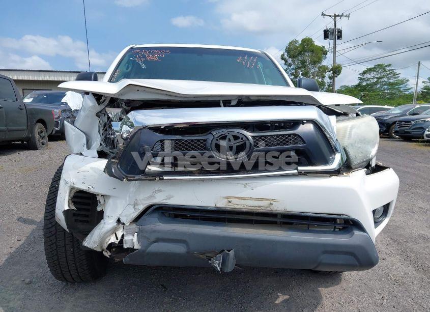 Photo 12 of 2015 Toyota Tacoma BASE V6/TRD PRO (VIN 3TMLU4EN6FM185335)