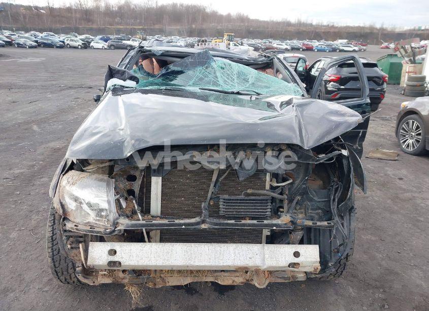 Photo 12 of 2010 Toyota Tacoma BASE V6 (VIN 3TMLU4EN7AM054696)