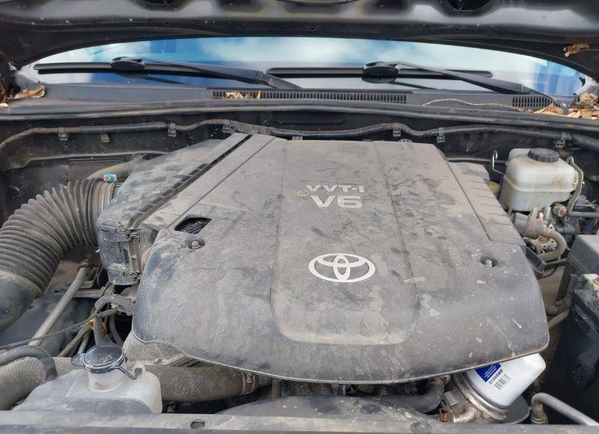 Photo 10 of 2011 Toyota Tacoma DOUBLE CAB (VIN 3TMLU4EN7BM077980)