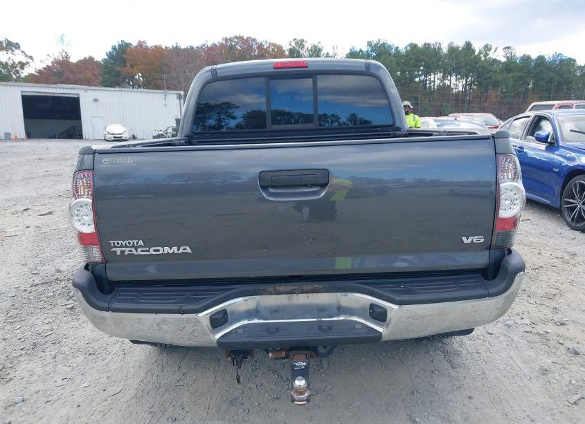 Photo 16 of 2011 Toyota Tacoma DOUBLE CAB (VIN 3TMLU4EN7BM077980)