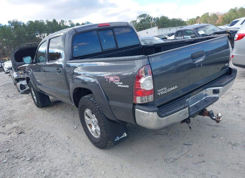 Photo 3 of 2011 Toyota Tacoma DOUBLE CAB (VIN 3TMLU4EN7BM077980)
