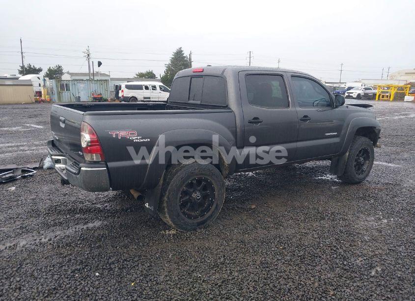 Photo 4 of 2011 Toyota Tacoma DOUBLE CAB (VIN 3TMLU4EN8BM058550)