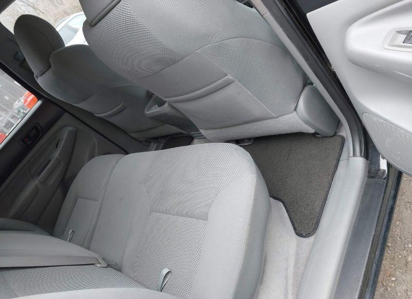Photo 8 of 2011 Toyota Tacoma DOUBLE CAB (VIN 3TMLU4EN8BM076319)