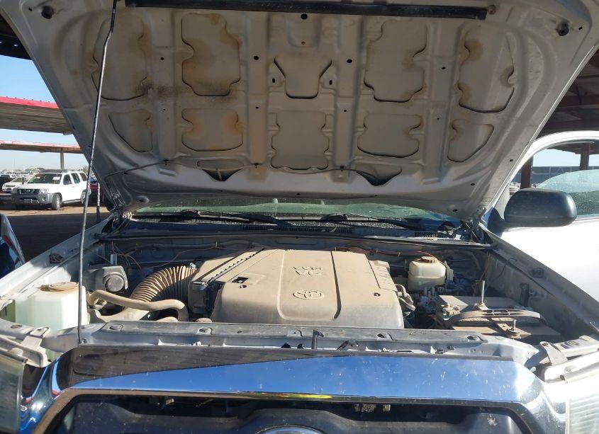 Photo 10 of 2012 Toyota Tacoma DOUBLE CAB (VIN 3TMLU4EN8CM096541)