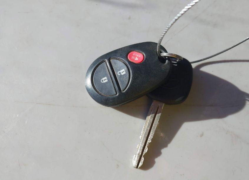 Photo 11 of 2012 Toyota Tacoma DOUBLE CAB (VIN 3TMLU4EN8CM096541)