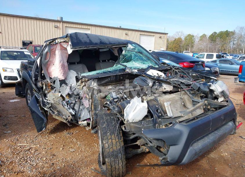 2015 Toyota Tacoma BASE V6 (VIN 3TMLU4EN8FM195249) main photo