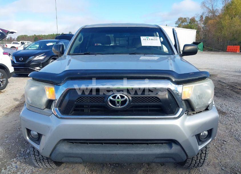 Photo 12 of 2011 Toyota Tacoma DOUBLE CAB (VIN 3TMLU4EN9BM074014)