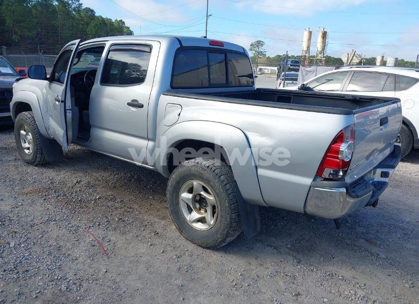 Photo 3 of 2011 Toyota Tacoma DOUBLE CAB (VIN 3TMLU4EN9BM074014)