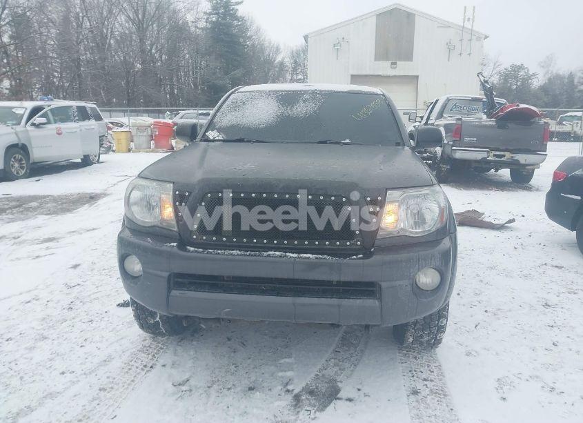 Photo 12 of 2011 Toyota Tacoma DOUBLE CAB (VIN 3TMLU4EN9BM076409)