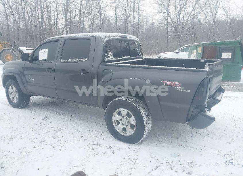 Photo 14 of 2011 Toyota Tacoma DOUBLE CAB (VIN 3TMLU4EN9BM076409)