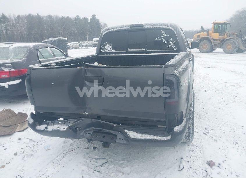 Photo 16 of 2011 Toyota Tacoma DOUBLE CAB (VIN 3TMLU4EN9BM076409)