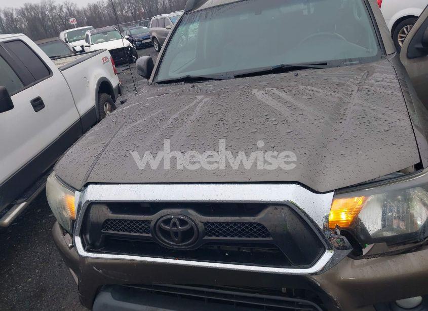 Photo 10 of 2012 Toyota Tacoma DOUBLE CAB (VIN 3TMLU4EN9CM088108)