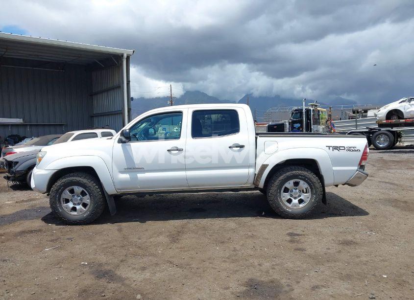 Photo 14 of 2014 Toyota Tacoma BASE V6 (VIN 3TMLU4EN9EM161044)