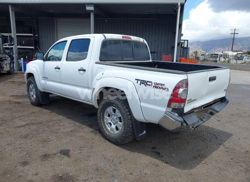 Photo 6 of 2014 Toyota Tacoma BASE V6 (VIN 3TMLU4EN9EM161044)