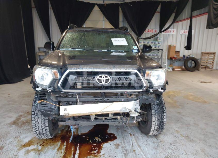Photo 12 of 2015 Toyota Tacoma DOUBLE CAB/TRD PRO (VIN 3TMLU4EN9FM164933)