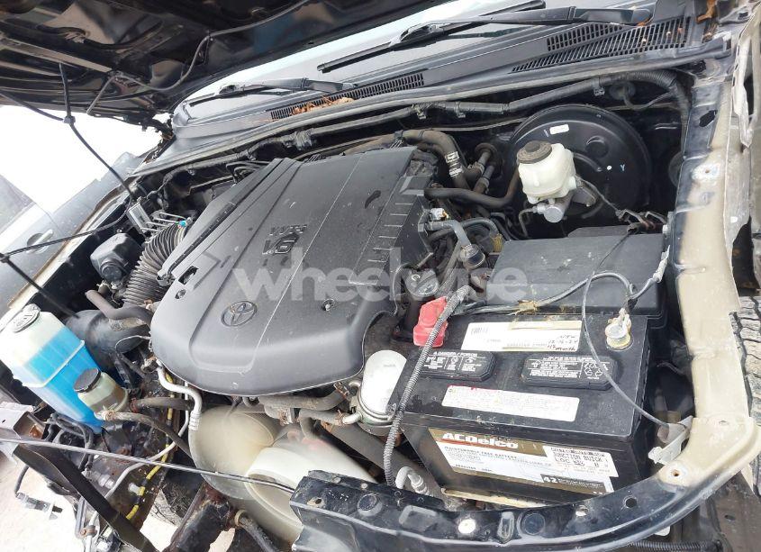Photo 10 of 2015 Toyota Tacoma BASE V6 (VIN 3TMLU4EN9FM178959)