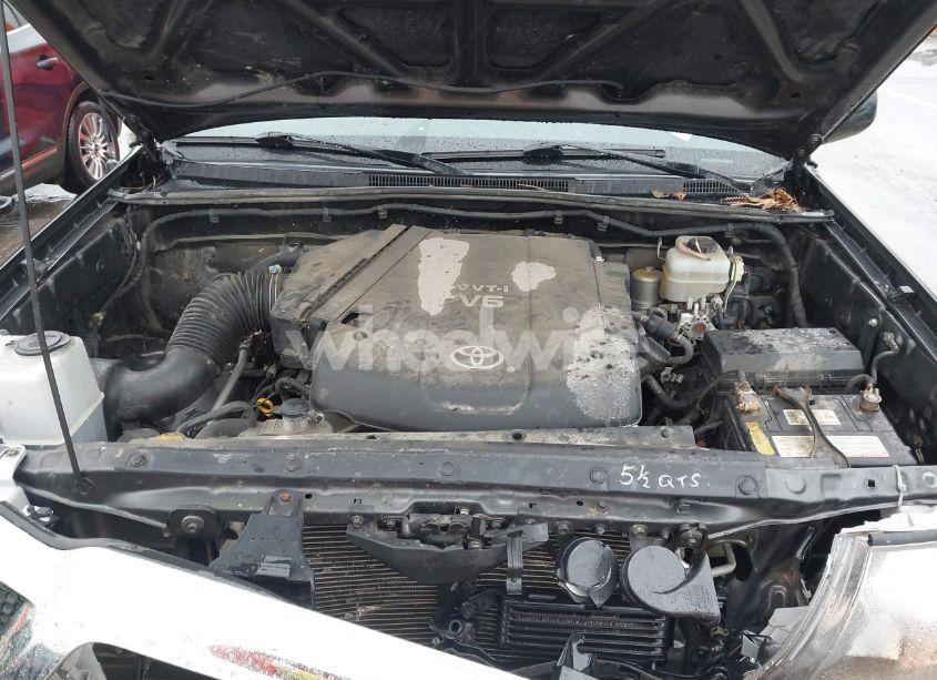Photo 10 of 2011 Toyota Tacoma DOUBLE CAB (VIN 3TMLU4ENXBM062437)