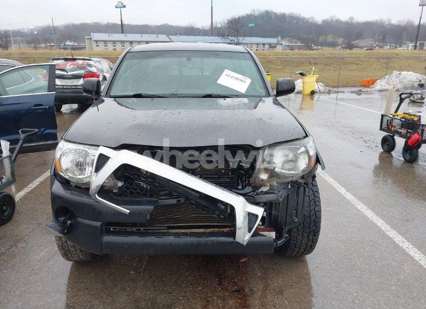 Photo 12 of 2011 Toyota Tacoma DOUBLE CAB (VIN 3TMLU4ENXBM062437)