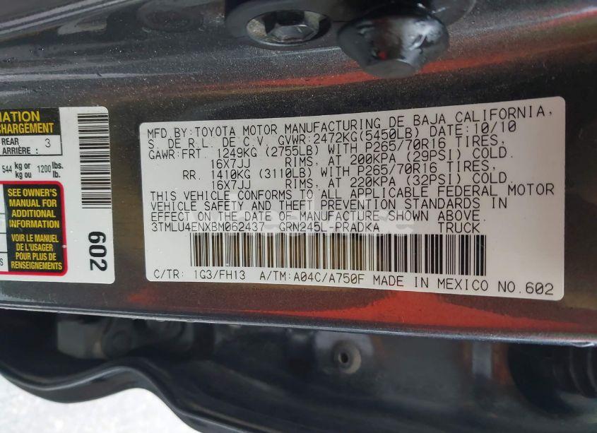 Photo 9 of 2011 Toyota Tacoma DOUBLE CAB (VIN 3TMLU4ENXBM062437)