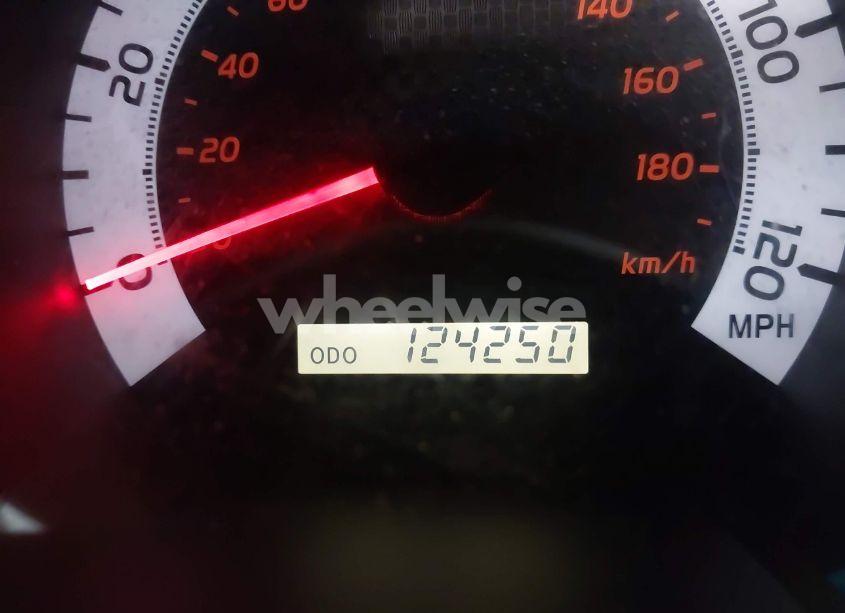 Photo 15 of 2011 Toyota Tacoma BASE V6 (VIN 3TMLU4ENXBM071929)