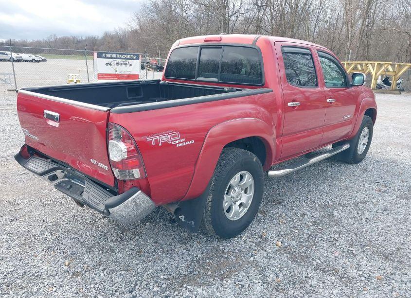 Photo 4 of 2011 Toyota Tacoma DOUBLE CAB (VIN 3TMLU4ENXBM078945)