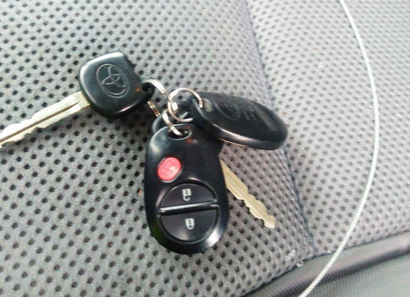 Photo 11 of 2013 Toyota Tacoma DOUBLE CAB (VIN 3TMLU4ENXDM114703)
