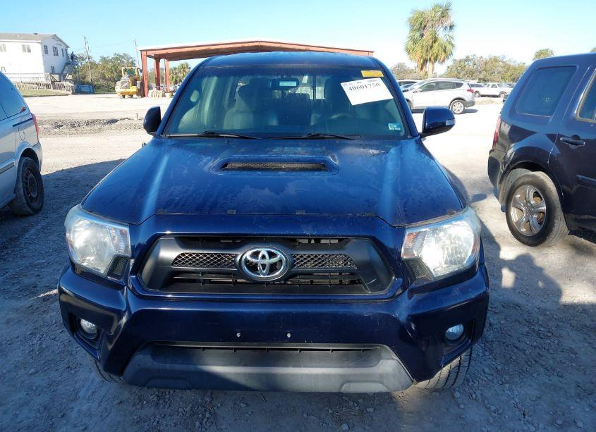 Photo 13 of 2013 Toyota Tacoma DOUBLE CAB (VIN 3TMLU4ENXDM127497)