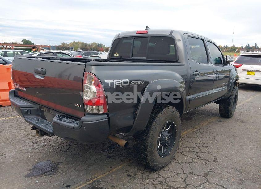 Photo 4 of 2014 Toyota Tacoma BASE V6 (VIN 3TMLU4ENXEM139294)