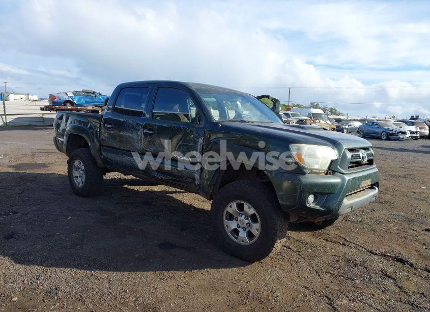 2014 Toyota Tacoma BASE V6 (VIN 3TMLU4ENXEM146360) main photo