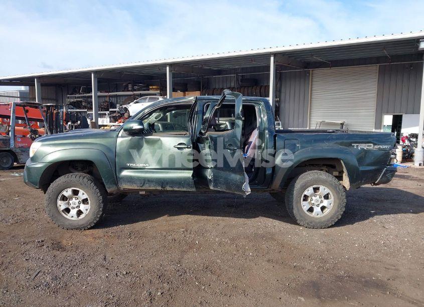 Photo 14 of 2014 Toyota Tacoma BASE V6 (VIN 3TMLU4ENXEM146360)