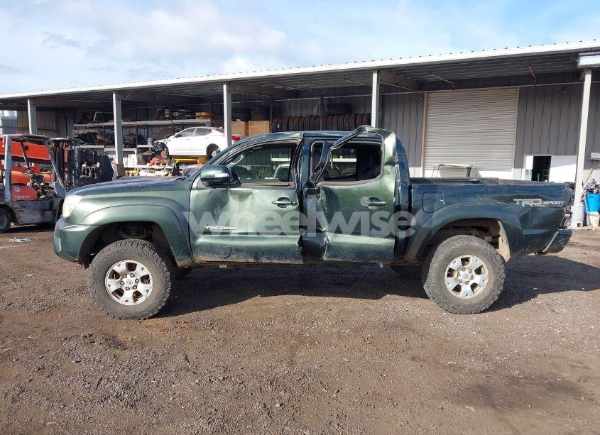 Photo 6 of 2014 Toyota Tacoma BASE V6 (VIN 3TMLU4ENXEM146360)